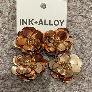 INK+ALLOY Gold double flower earrings new
